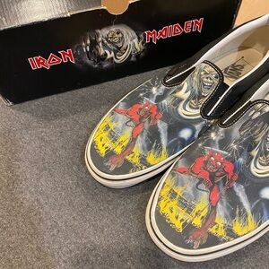 Iron Maiden The Number of the Beast Slip On Vans - Black